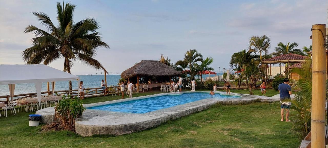 Caramba Hospedaje Hotel Tonsupa Exterior photo